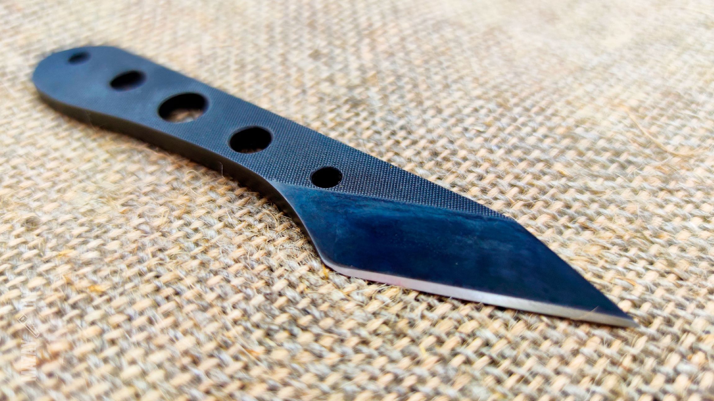 https://mazaydiy.com/wp-content/uploads/DIY-kiridashi-from-file-1.jpg