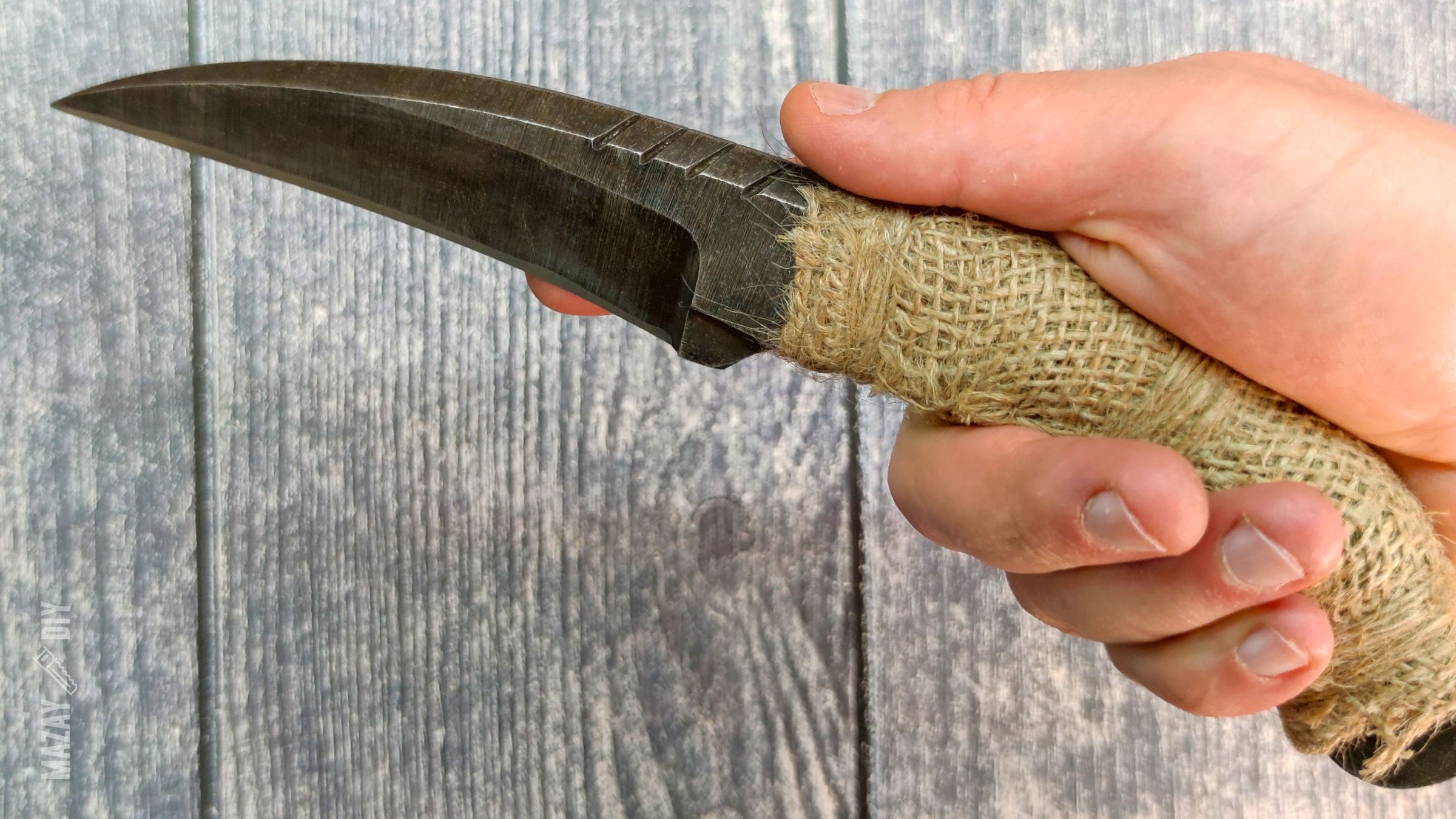 DIY hunting Avatar knife