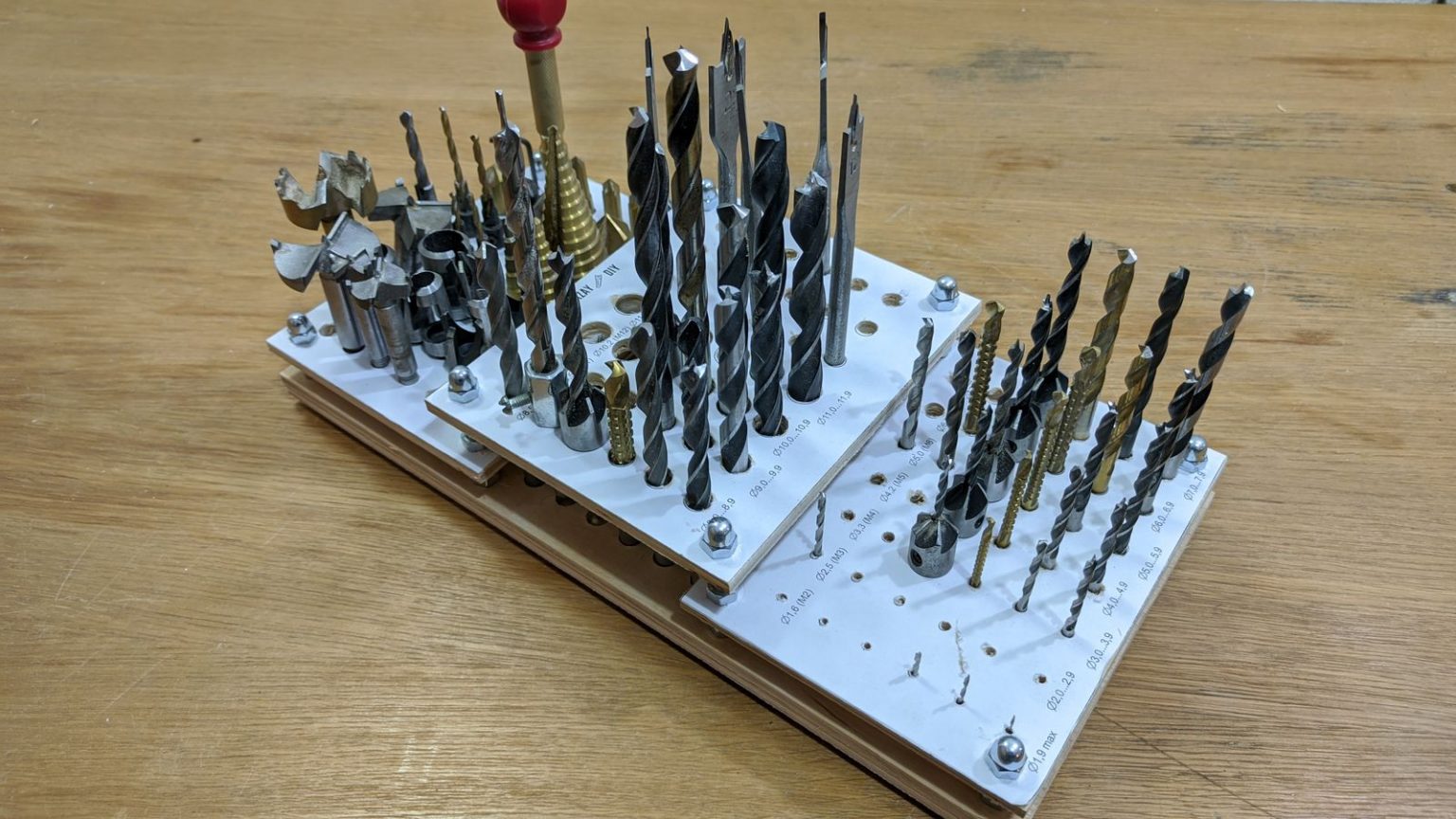 DIY Drill Bit Storage Rack — Free printable templates and 3D model