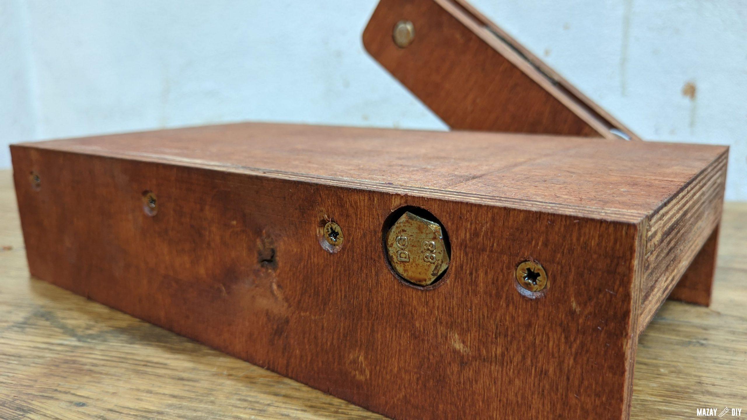 DIY chainsaw mill guide