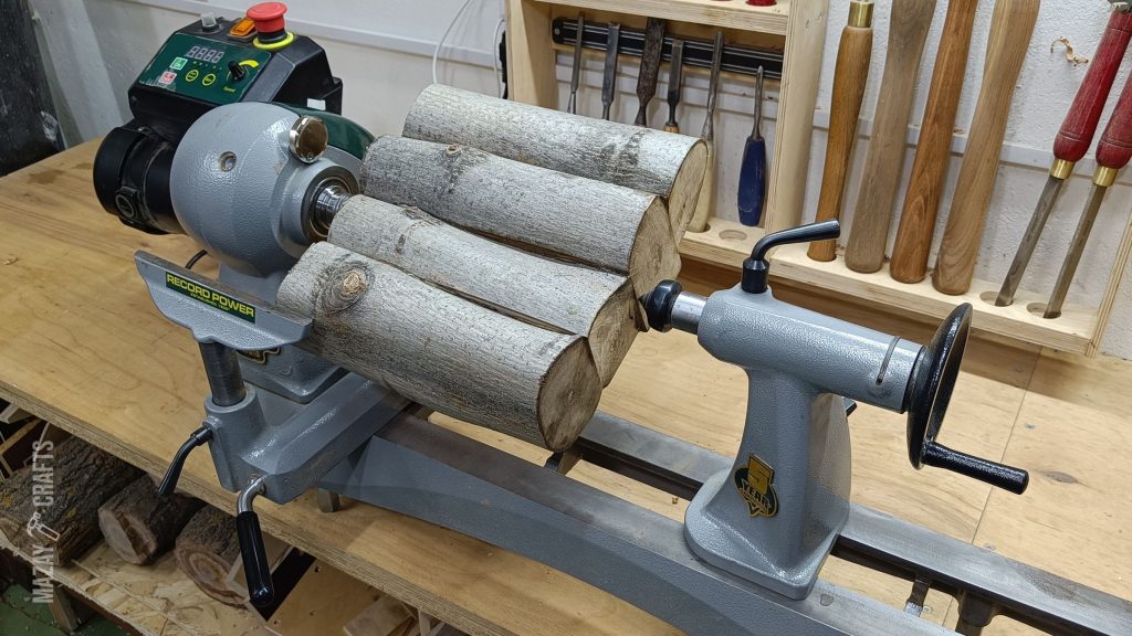 How to turn a natural edge bowl out of firewood