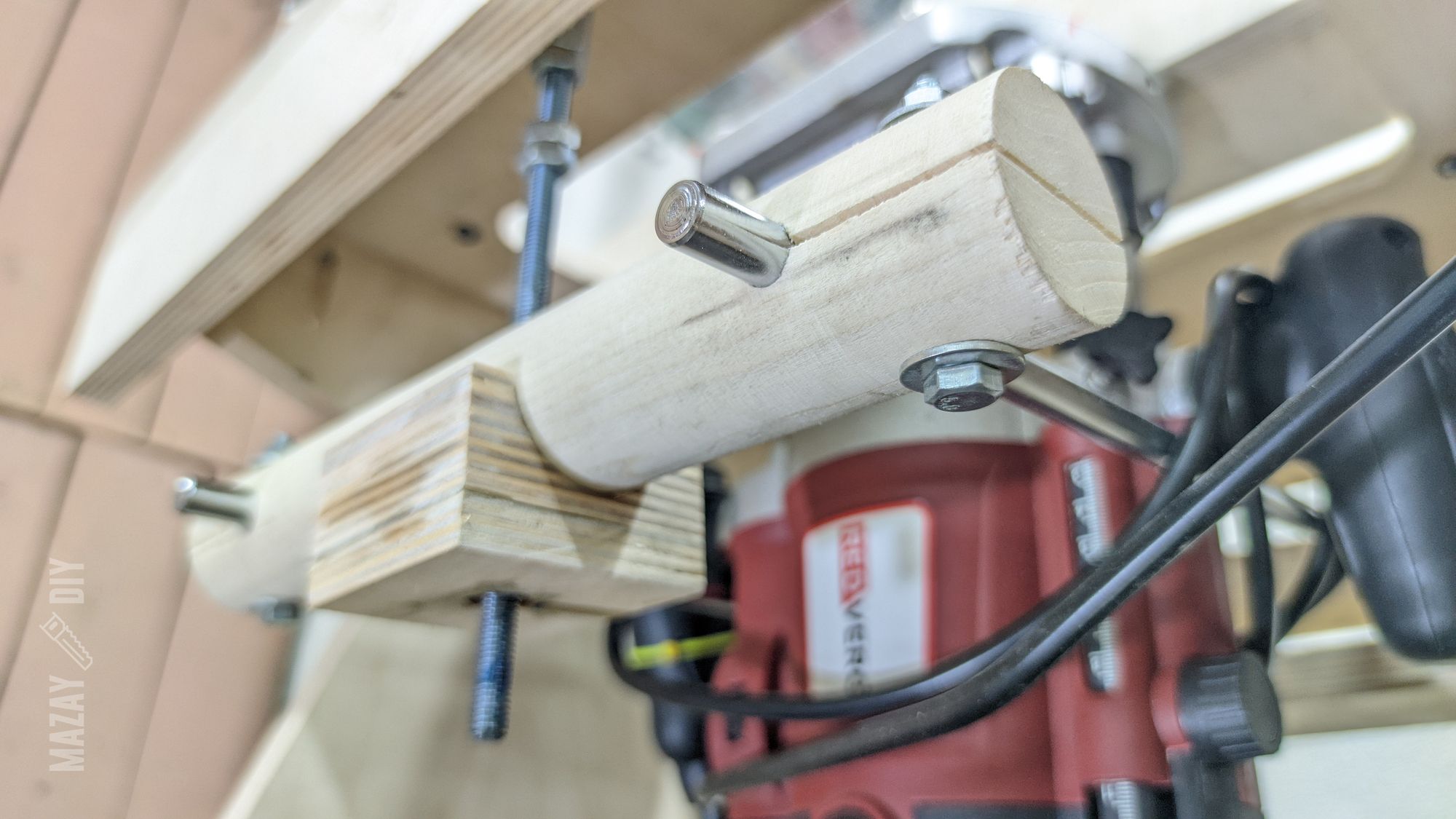 router table lift