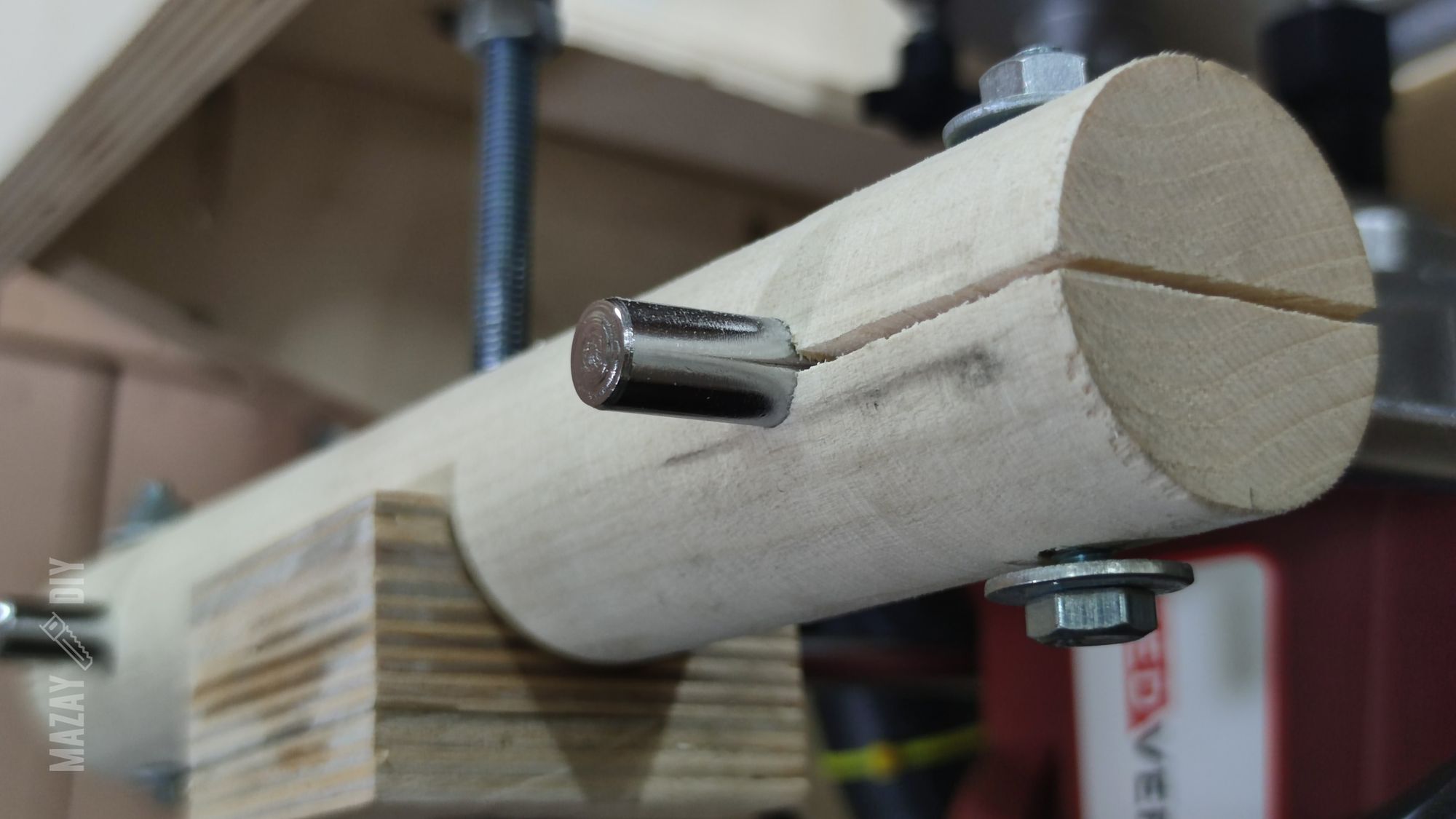 homemade router table lifter