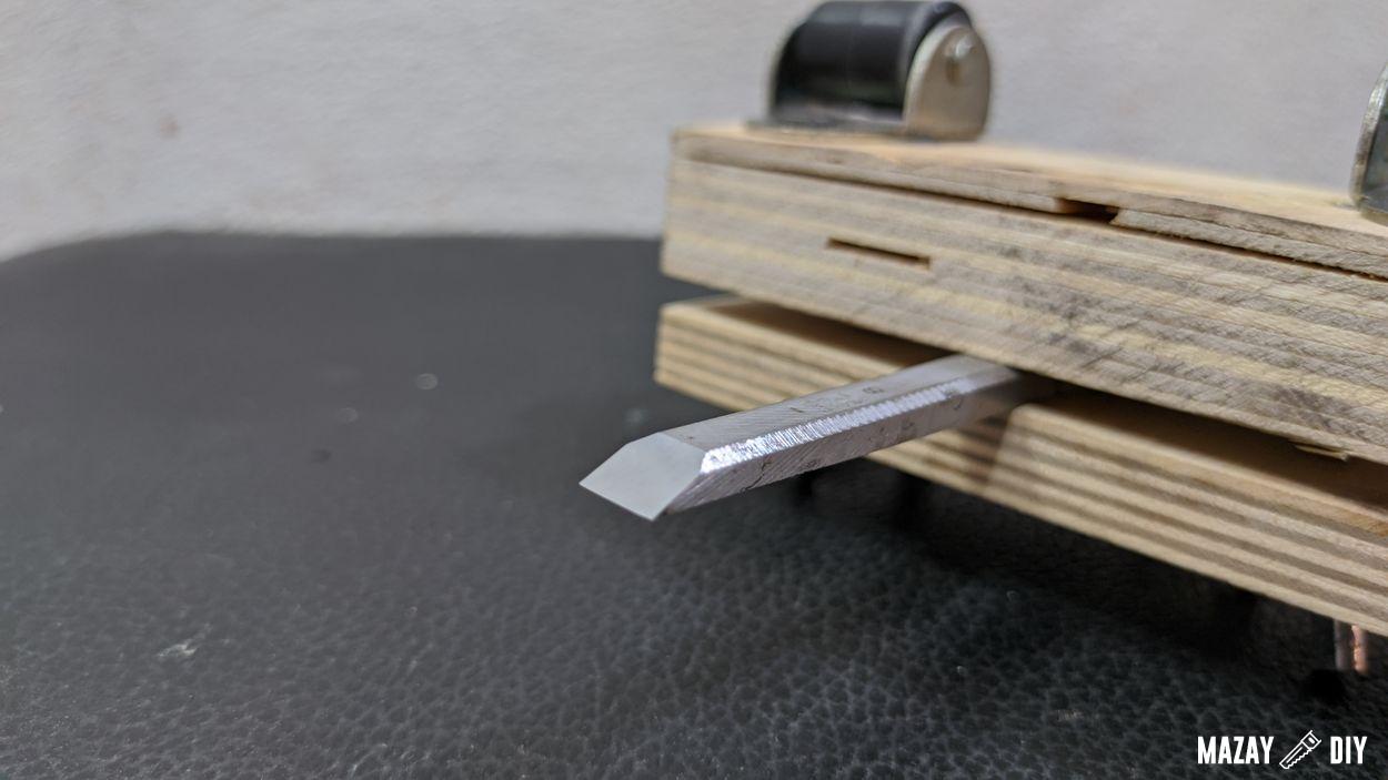 sharpening jig for chisels